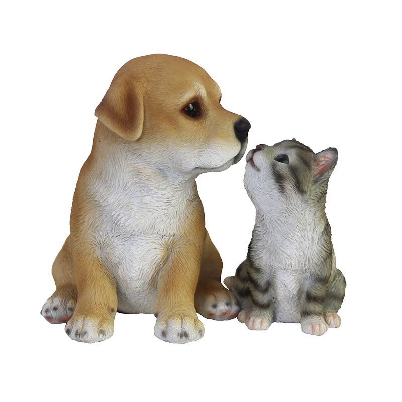Esschert Design Labrador pup met kitten zittend (37000439
