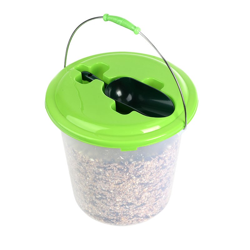 Esschert Design Bucket including scoop and  winter seed mix (FB465